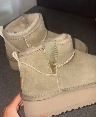Botas UGG verde  Talla X