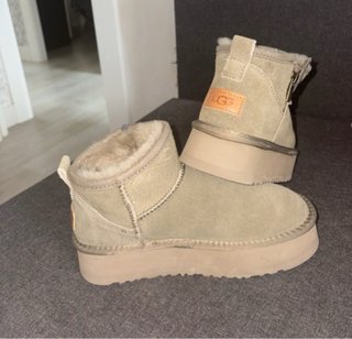 Botas UGG verde  Talla X