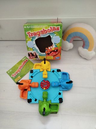 Juego Tragabolas Hasbro en perfecto estado.
