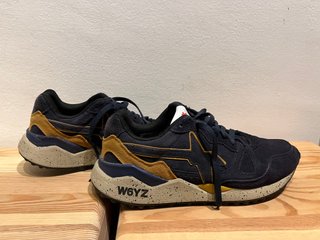 W6YZ 42  Scarpe W6YZ (WIZZ) blu inserti gialli