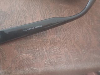 Gafas de Sol Ray-Ban Negras y Rojas