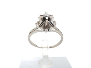 Solitario de Oro Blanco 18 Kt. 4.8 gr segunda mano