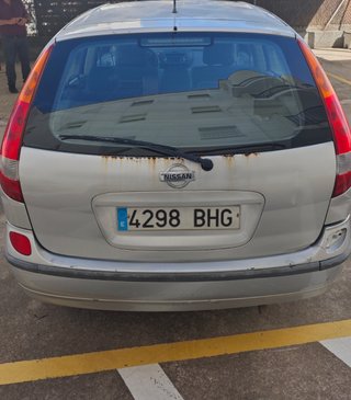Nissan Almera 2001