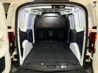 Furgon pequeño Ford Transit Courier 2024