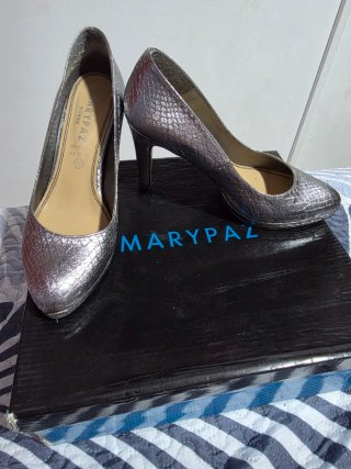 Zapatos de tacón Marypaz plateados talla 37