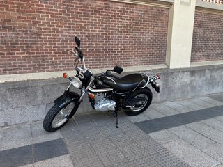 Suzuki VanVan 125