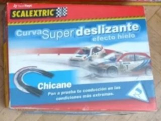 Scalextric Monza y curva superdeslizante Chicane.
