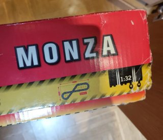 Scalextric Monza y curva superdeslizante Chicane.