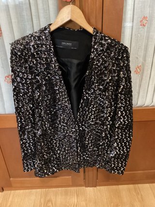 Chaqueta Zara Lentejuelas Negra y Plateada