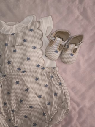 Pelele Tutto Piccolo 12 meses estrellas