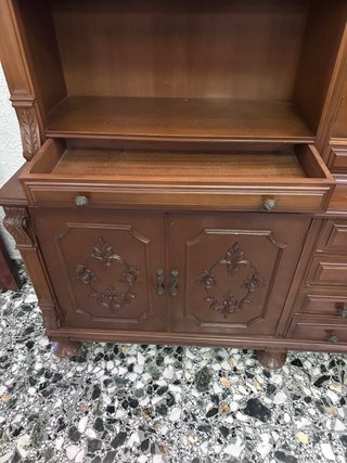 Mueble clásico vintage madera y cristal