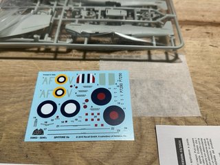 Revell Maqueta Avión Spitfire Mk.IIA 1:72