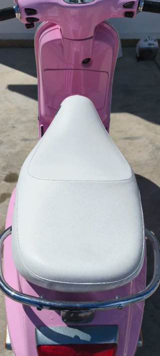 Vespa LX 50 2T Rosa