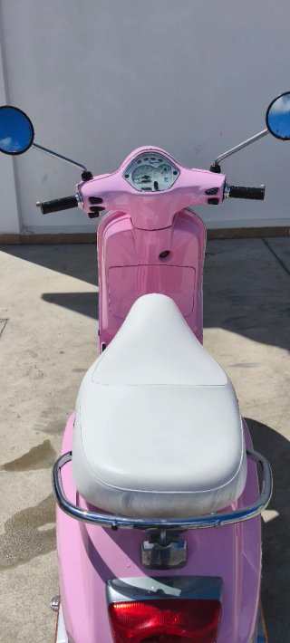 Vespa LX 50 2T Rosa