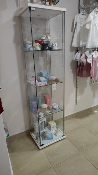 Mobiliario de tienda