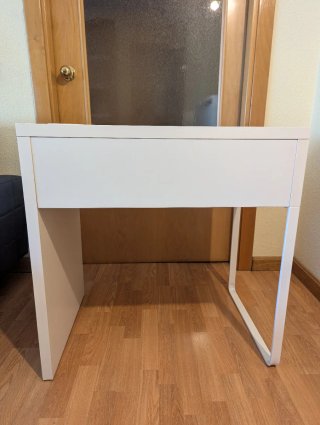 Escritorio Ikea MICKIE blanco pequeño