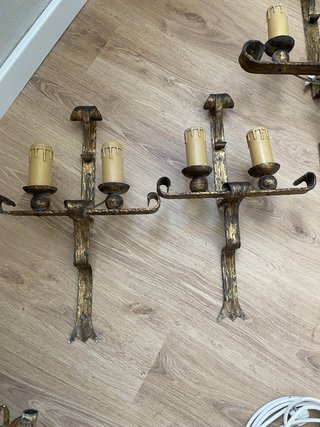 5 Lámparas de pared antiguas doradas