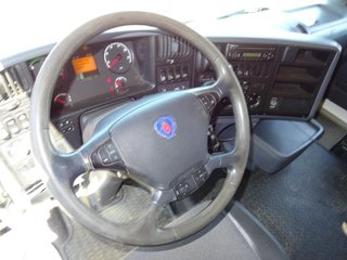 Scania R 420-CAMIONES GRUA