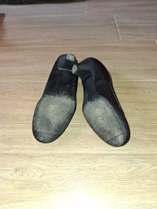 Zapatos de tacón negros talla 40