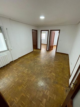 Piso en alquiler en Pajarillos en Valladolid