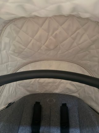 Bugaboo Camaleon gris con capazo
