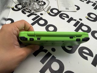 New Nintendo 2DS XL Minecraft Creeper Edition