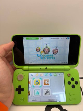New Nintendo 2DS XL Minecraft Creeper Edition