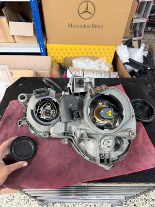 Faro Xenón Hella Mercedes ClaseE W210 Original OEM