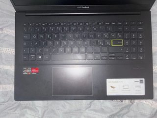 ASUS VivoBook PC portatile nero