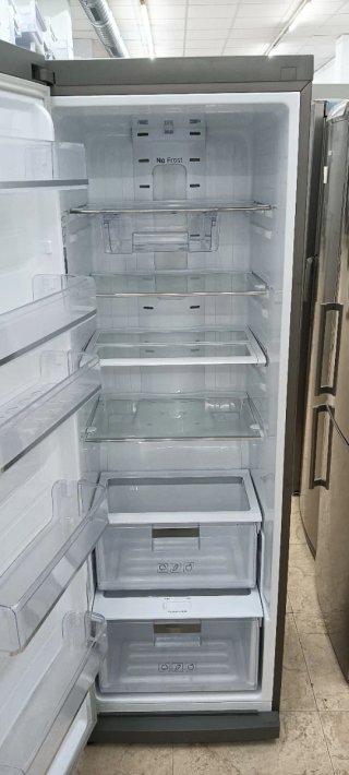 NEVERA SAMSUNG DE UNA PUERTA NO FROST ENERGÍA A++