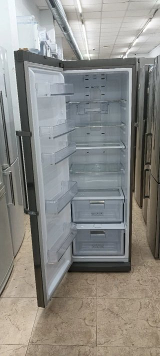 NEVERA SAMSUNG DE UNA PUERTA NO FROST ENERGÍA A++