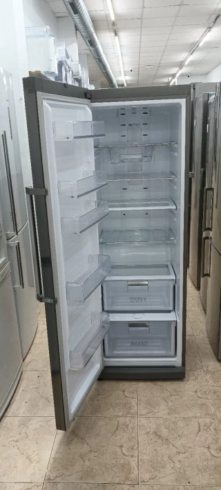 NEVERA SAMSUNG DE UNA PUERTA NO FROST ENERGÍA A++