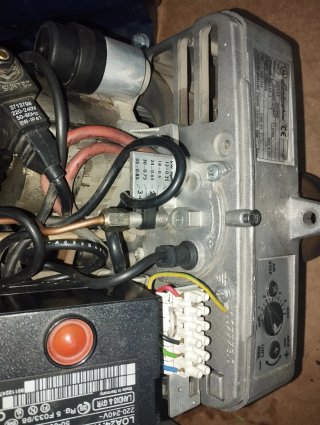 Bruciatore per caldaia a gasolio Lamborghini