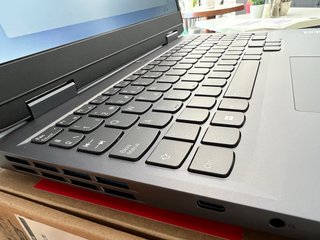 Portátil Gaming Lenovo RTX 4060 +3 Años garantia