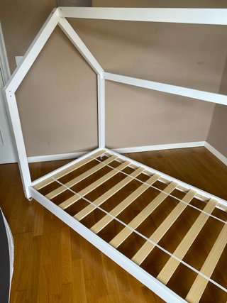 Cama casita blanca