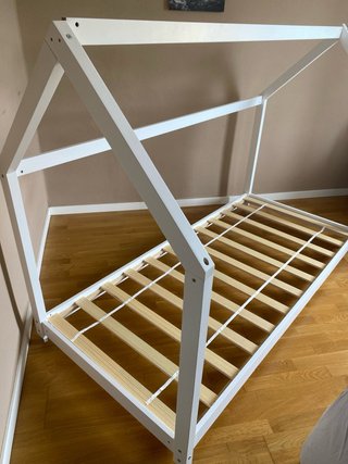 Cama casita blanca