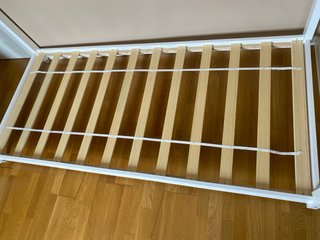 Cama casita blanca