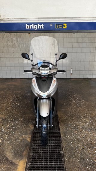 Honda SH300 Scooter Gris/Plata
