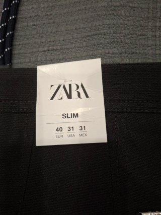 Pantalón de vestir gris oscuro hombre