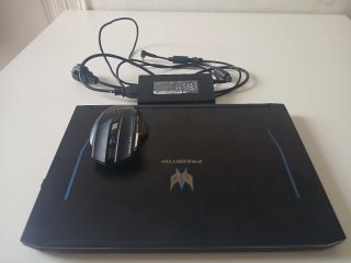 Portátil Gaming Acer Predator Helios 300