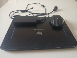 Portátil Gaming Acer Predator Helios 300