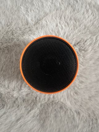 Altavoz Bi Frutas Naranja y Negro