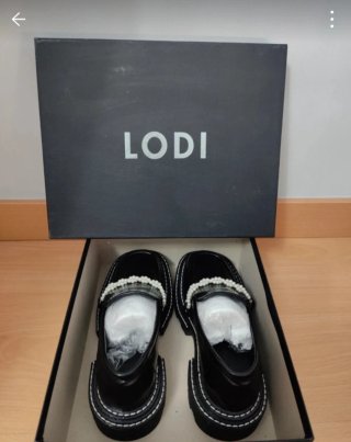 Mocasines negros LODI con perlas/piel