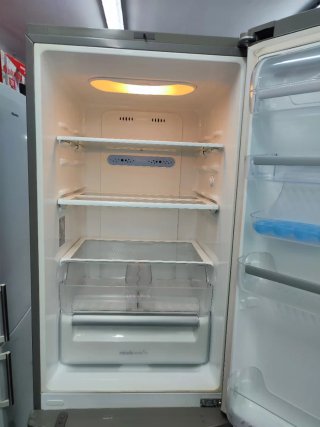 Nevera marca LG plateada 190/60cm clase A+ garanti