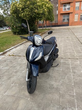 Piaggio Beverly 350cc Scooter Sport Touring