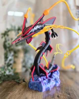 Pokemon Mega Rayquaza Shiny