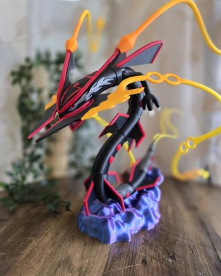 Pokemon Mega Rayquaza Shiny