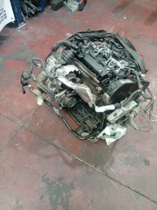 Motor 1.6 TDI CLH SEAT VW SKODA