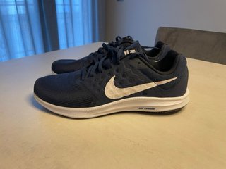Deportivas Nike Azul y Blanco