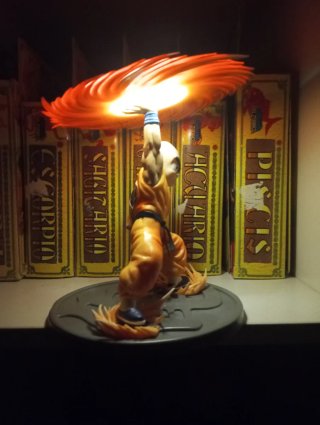 590. Figura con luz Krilín Dragon Ball Z DBZ